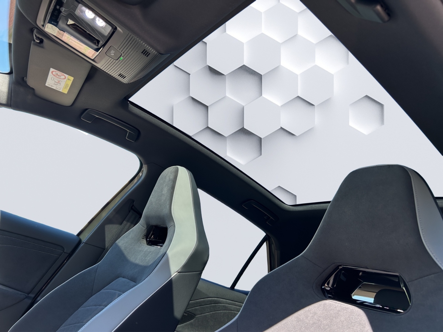ID.3 150 kW Pro 170kW MatrixLED PanoDach HuD ACC ParkAssist 360°Kamera Sitzheizung