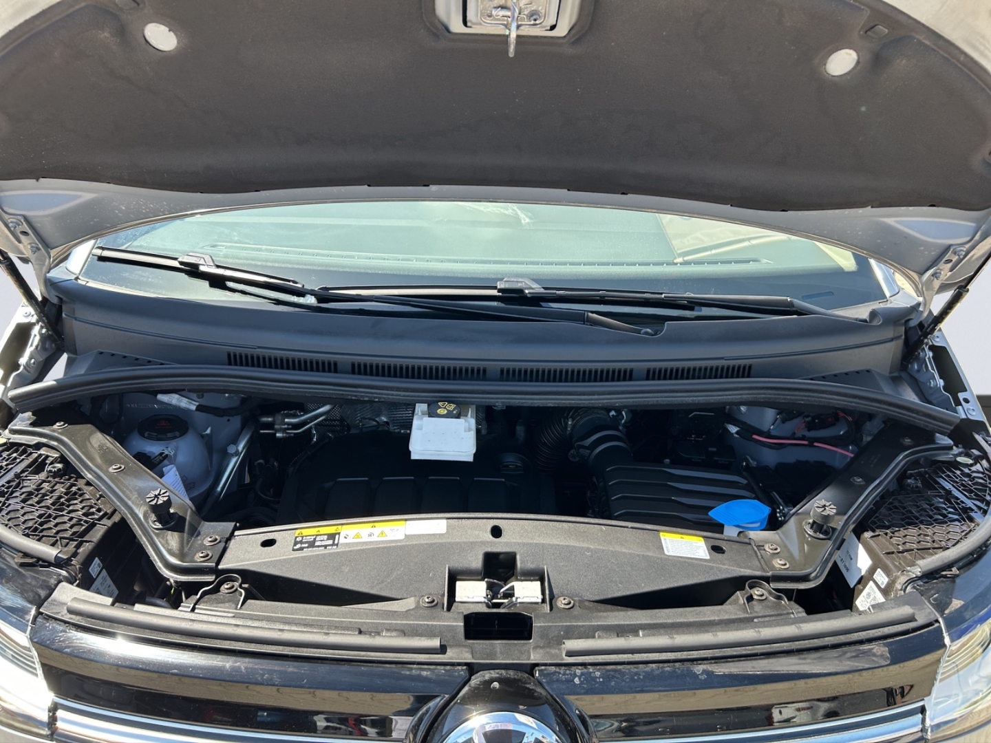T7 Multivan Lang 2.0 TDI 110kW AHZV MatrixLED ACC ParkAssist 360°Kamera Standheizung 7-Sitzer