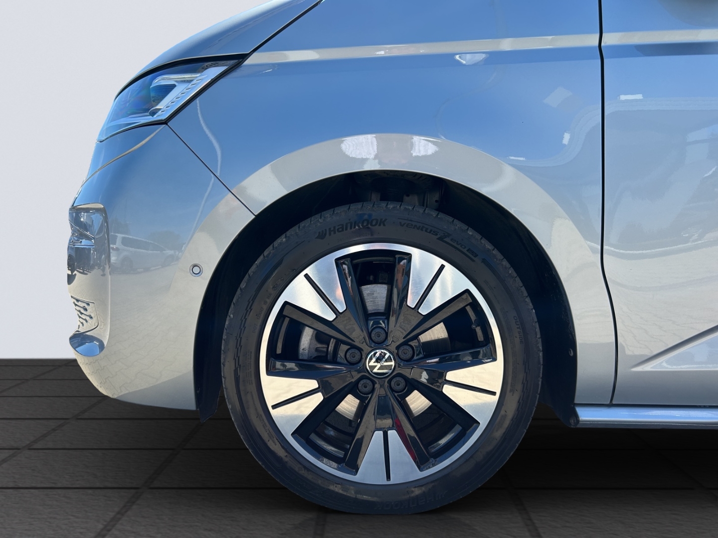 T7 Multivan Lang 2.0 TDI 110kW AHZV MatrixLED ACC ParkAssist 360°Kamera Standheizung 7-Sitzer