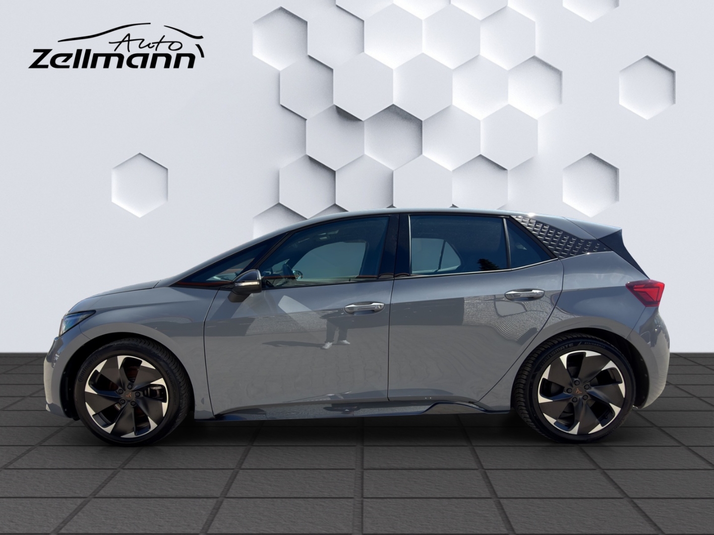 Born 150 kW 150kW LED GJR PDC DAB+