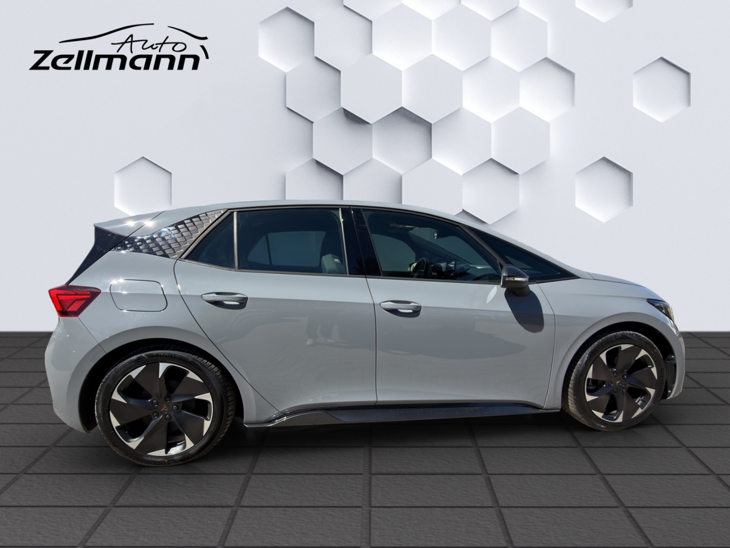 Born 150 kW 150kW LED GJR PDC DAB+