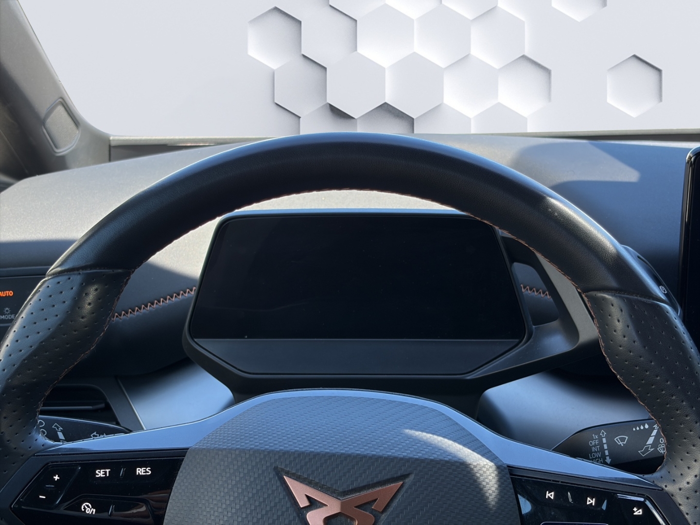 Born 150 kW 150kW LED GJR PDC DAB+