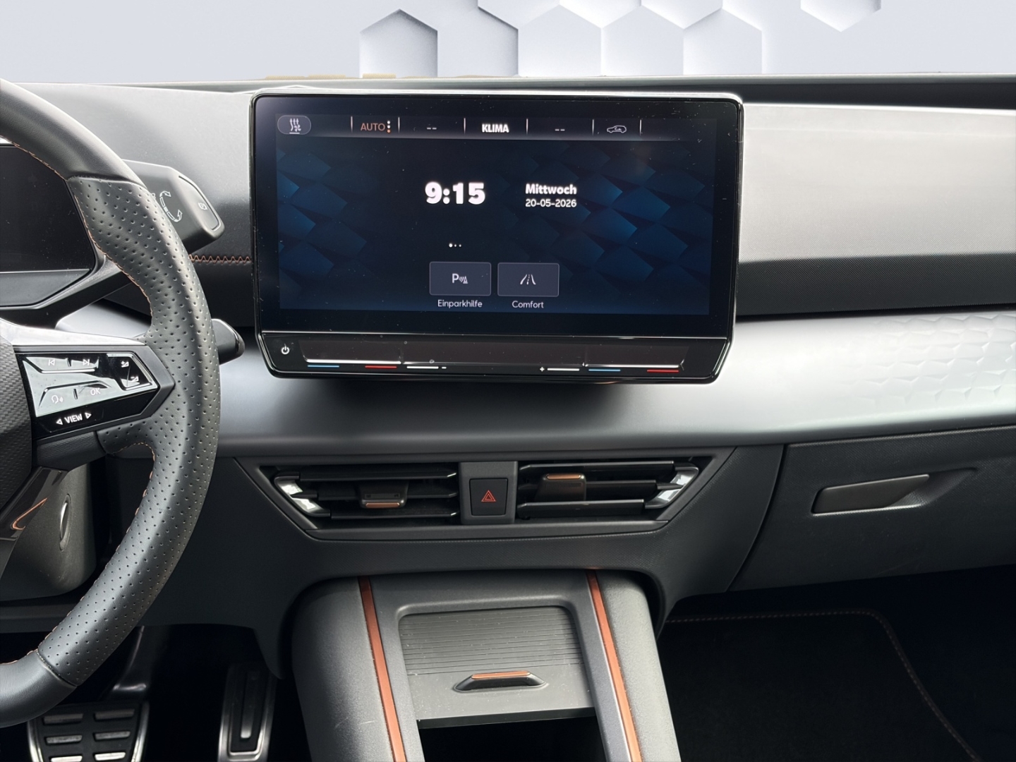 Born LED GJR ACC 360°Kamera Navi App-Connect