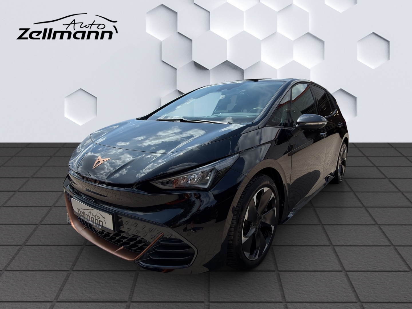 Born 170kW LED HuD GJR ACC 360°Kamera Sitzheizung