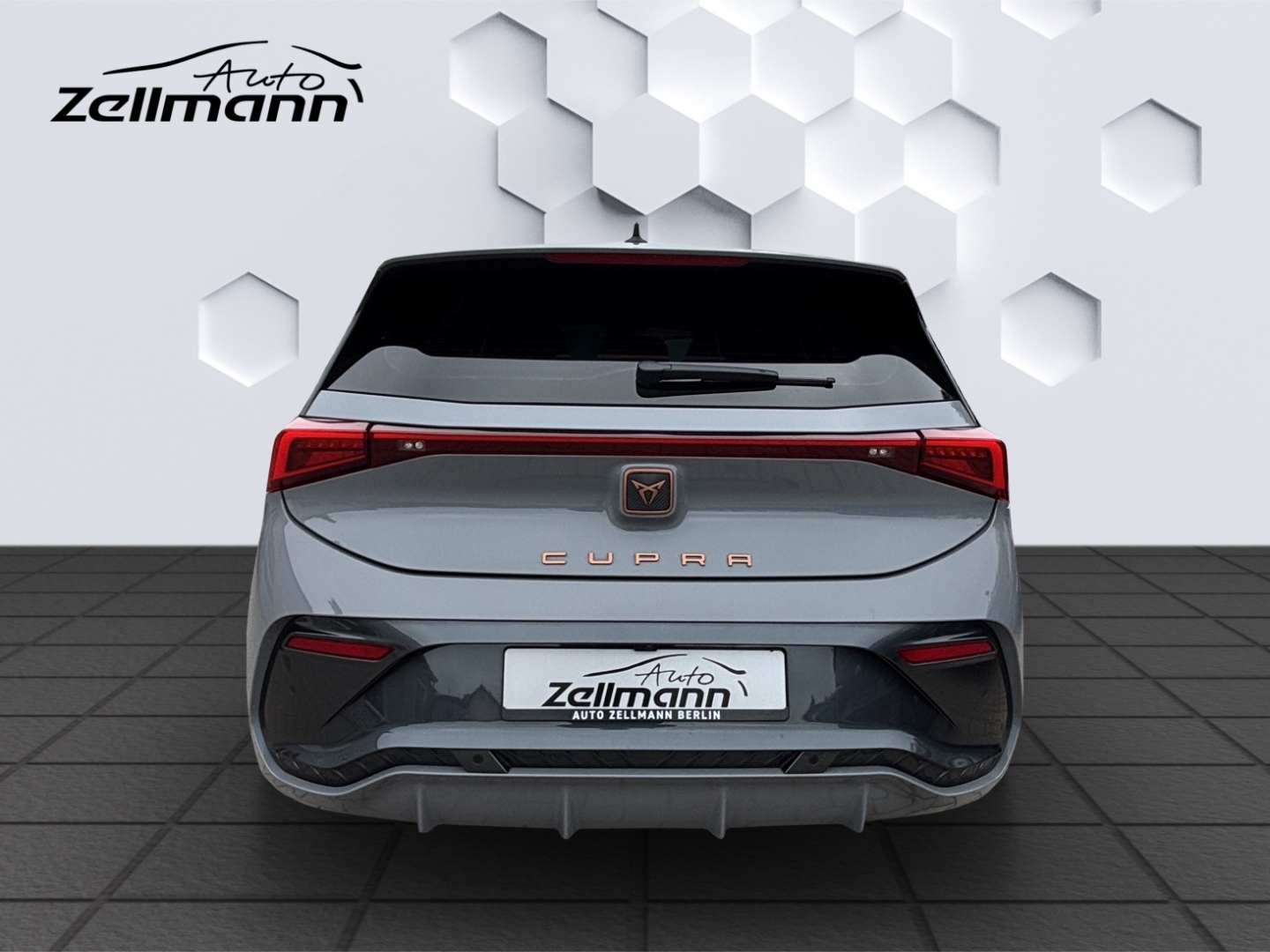 Born 150kW LED ACC PDC Rückfahrkamera Sitzheizung