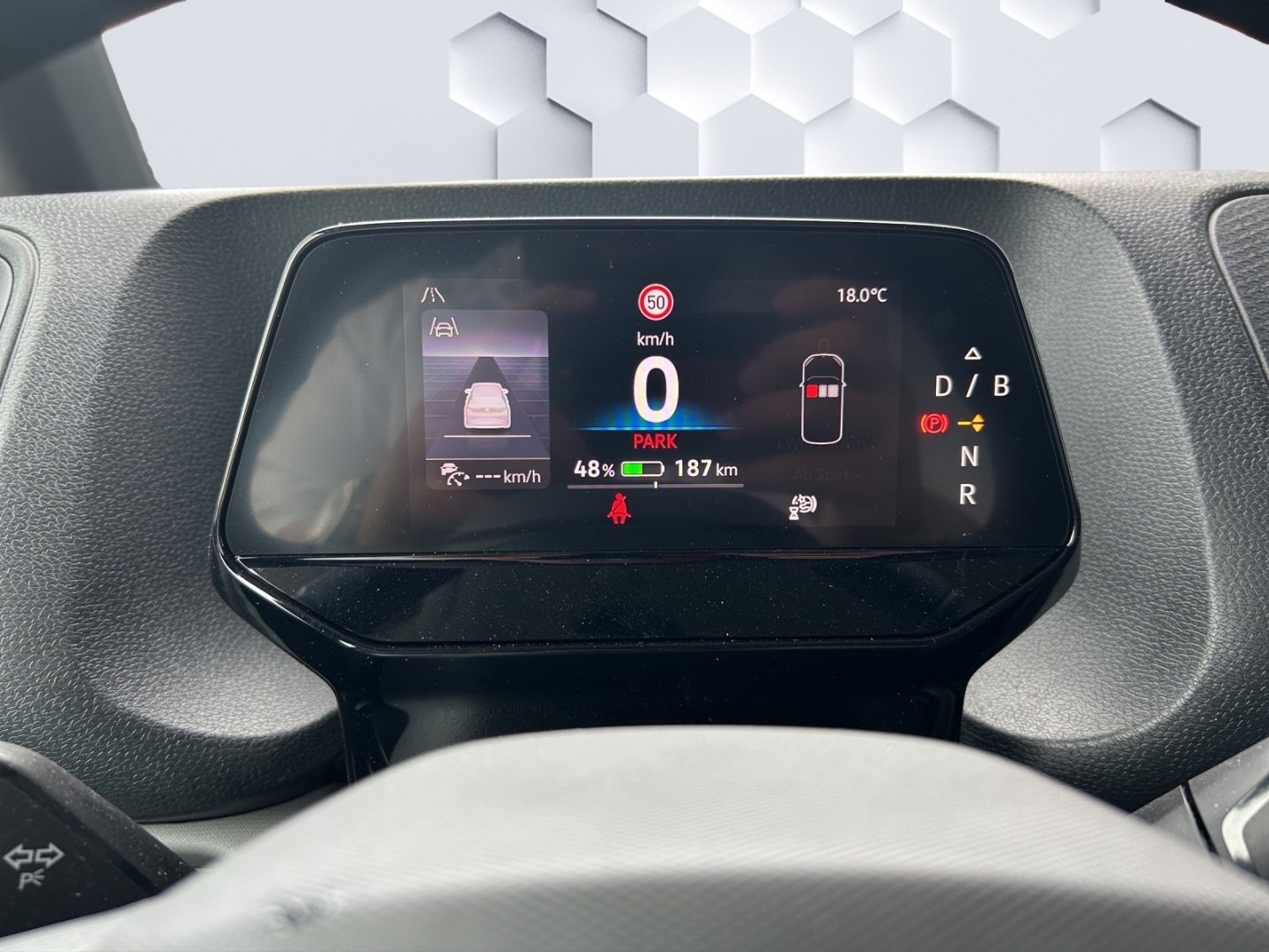 ID. Buzz Cargo 210kW Pro AHK-klappbar Navi 360 Kamera LED ACC Apple CarPlay Android Auto