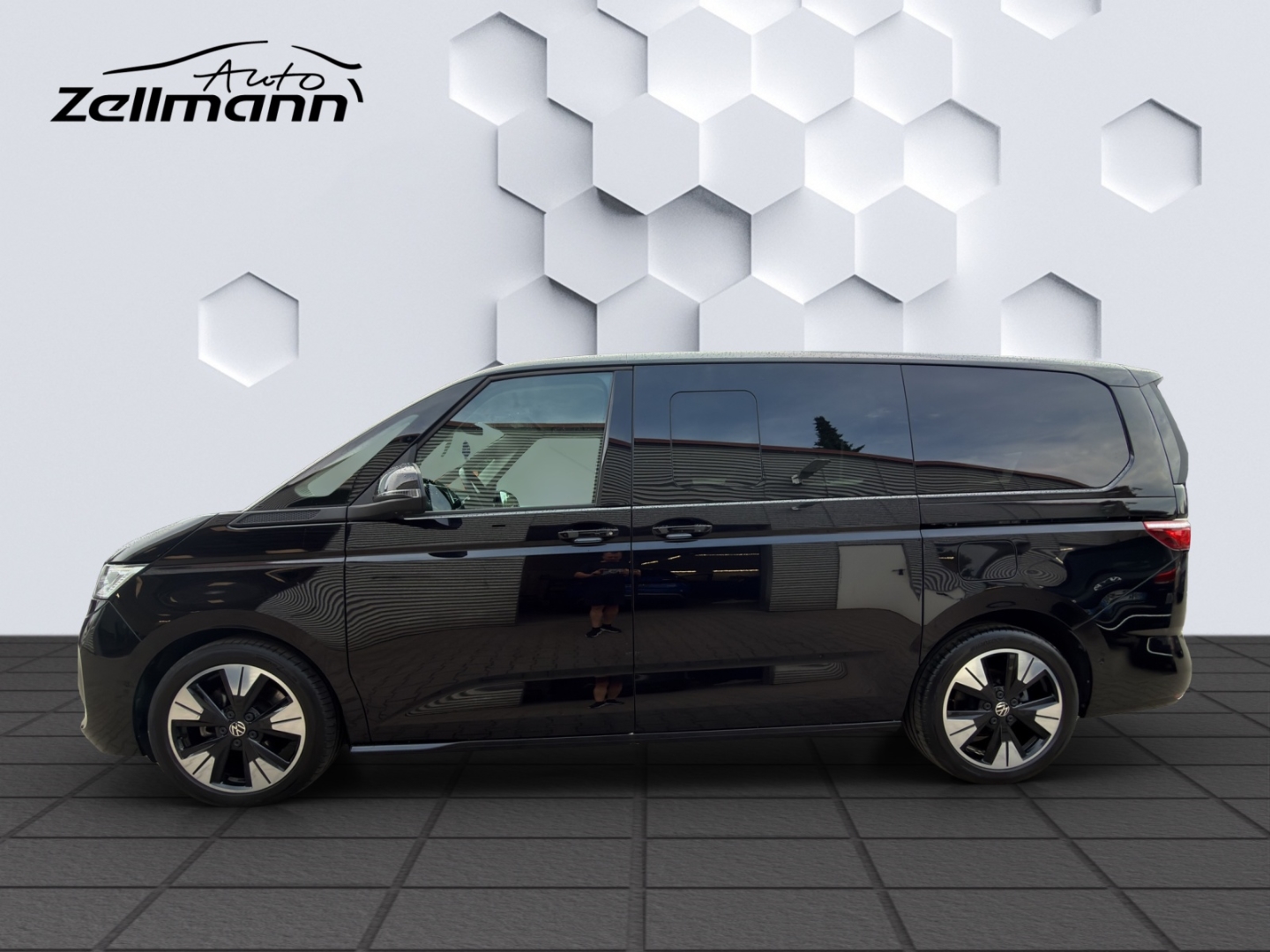 T7 Multivan Life lang LR 2.0TDI 110kW DSG AHZV MatrixLED ACC ParkAssist 360°Kamera Standheizung Sitzheizung 7-Sitzer