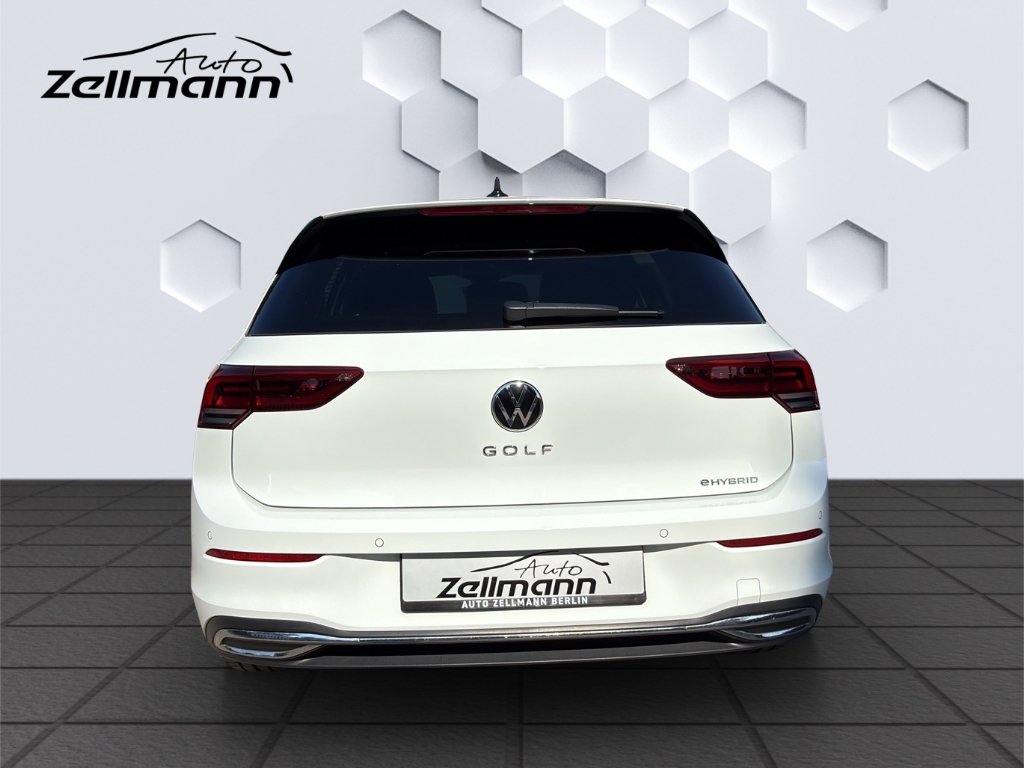 Golf VIII EU6d Style 1.4 l eHybrid 150kW DSG LED HuD ACC PDC Sitzheizung
