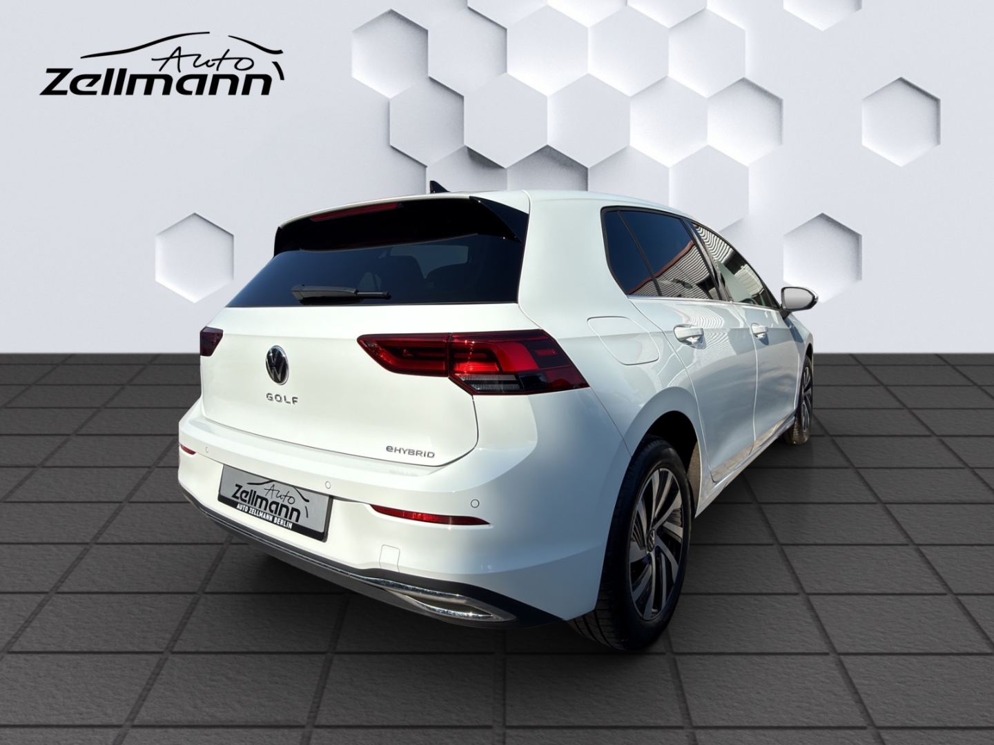 Golf VIII EU6d Style 1.4 l eHybrid 150kW DSG LED HuD ACC PDC Sitzheizung