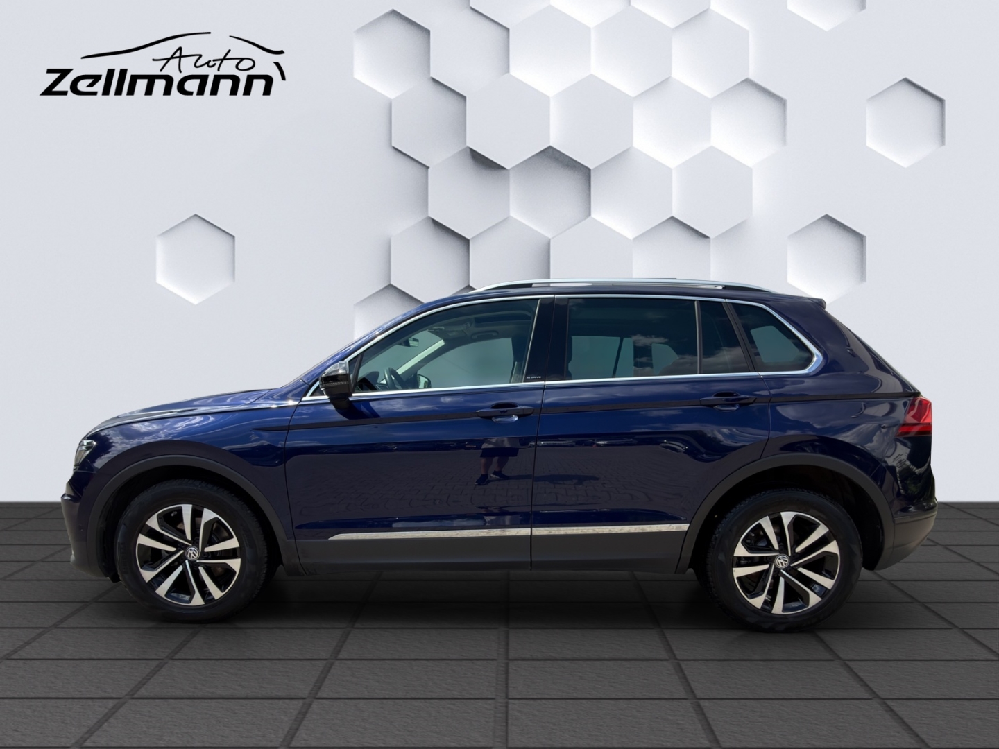 Tiguan Start-Stopp IQ.DRIVE 1.5 TSI DSG LED PanoDach HuD ACC 360°Kamera Rückfahrkamera Sitzheizung