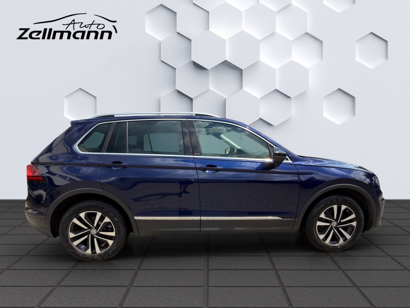 Tiguan Start-Stopp IQ.DRIVE 1.5 TSI DSG LED PanoDach HuD ACC 360°Kamera Rückfahrkamera Sitzheizung