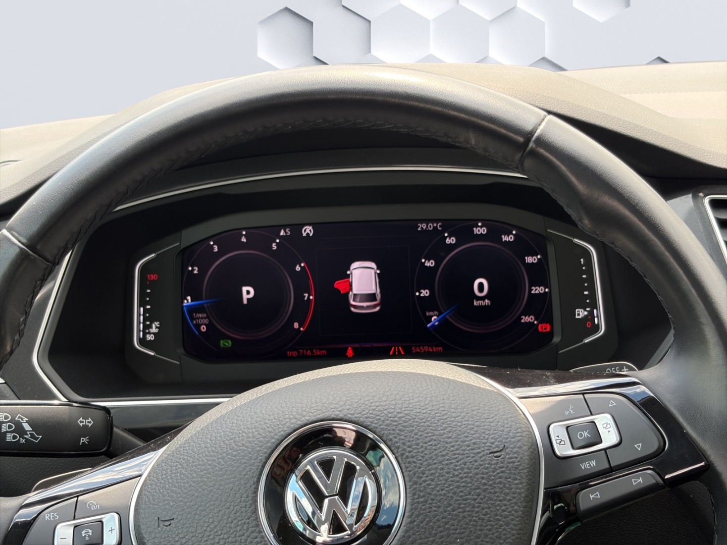 Tiguan Start-Stopp IQ.DRIVE 1.5 TSI DSG LED PanoDach HuD ACC 360°Kamera Rückfahrkamera Sitzheizung