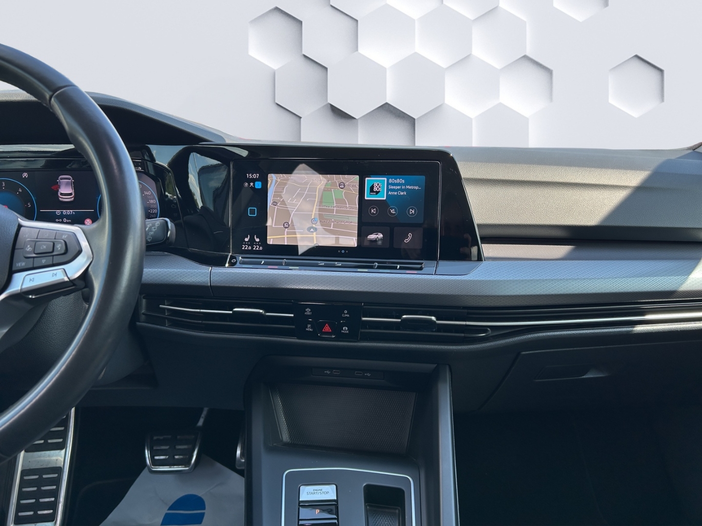 Golf VIII 2.0TDI Active 110kW DSG AHZV LED GJR ACC Rückfahrkamera Sitzheizung