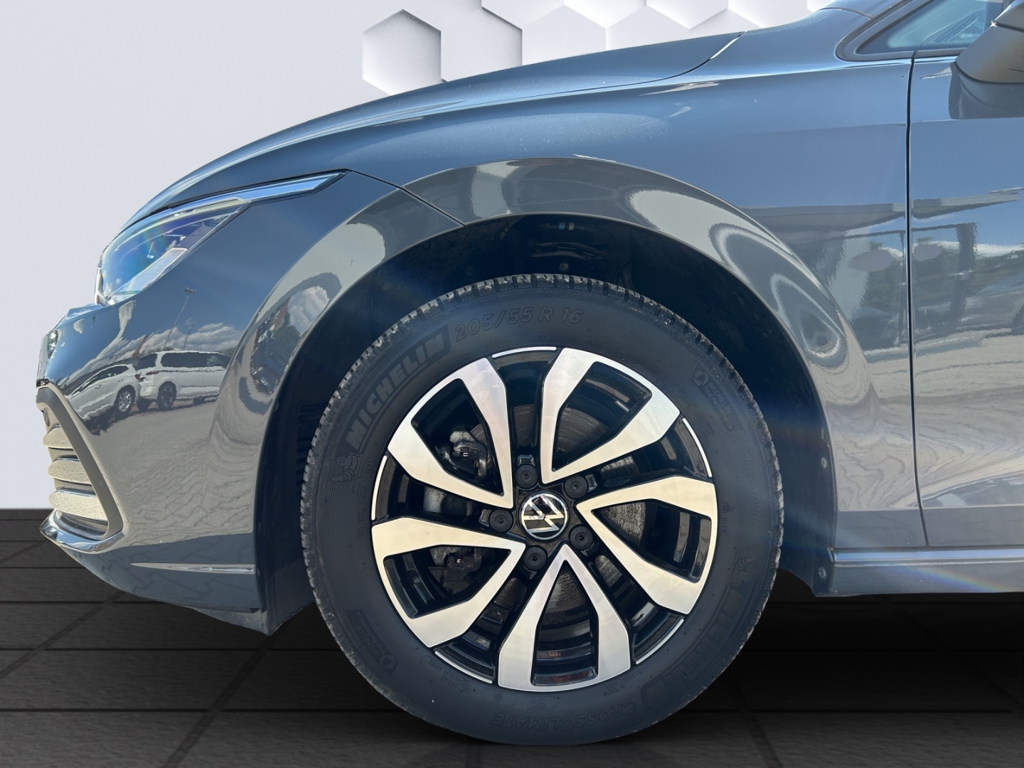 Golf VIII 2.0TDI Active 110kW DSG AHZV LED GJR ACC Rückfahrkamera Sitzheizung