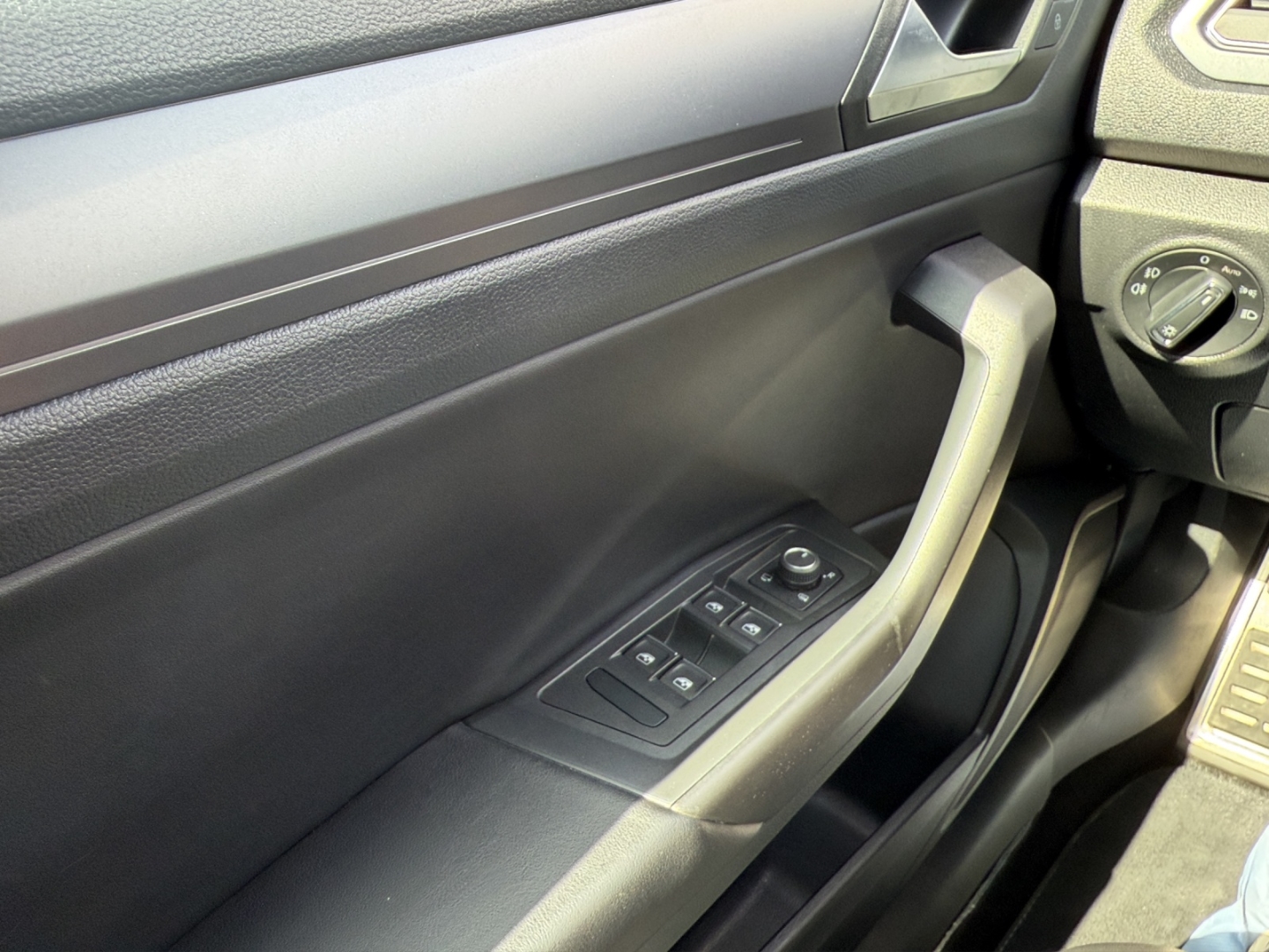 T-Roc Cabriolet R-Line 1.5 TSI AHZV ACC Rückfahrkamera ParkAssist Sitzheizung