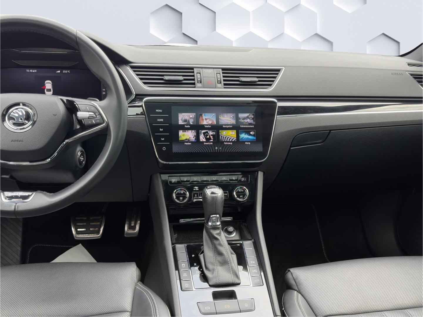 Superb L&K 2.0TDI 147kW DSG 4x4 AHZV MatrixLED PanoDach ACC ParkAssist 360°Kamera Sitzheizung Standheizung