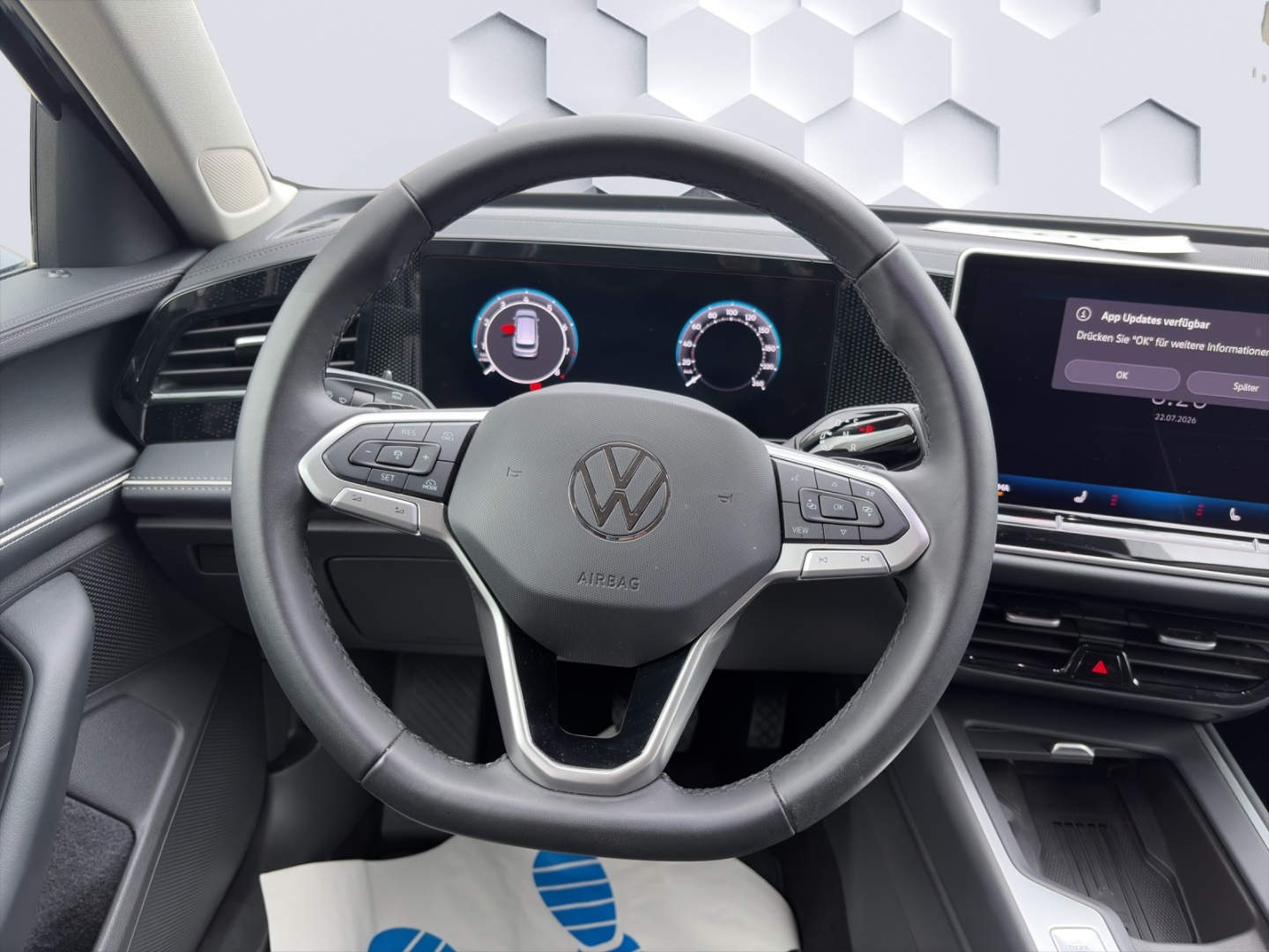 Passat Business 1.5eTSI 110kW DSG AHZV LED GJR ACC 360°Kamera Sitzheizung
