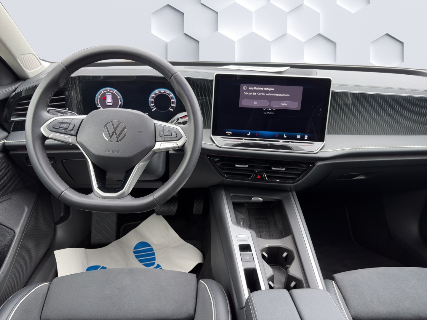 Passat Business 1.5eTSI 110kW DSG AHZV LED GJR ACC 360°Kamera Sitzheizung