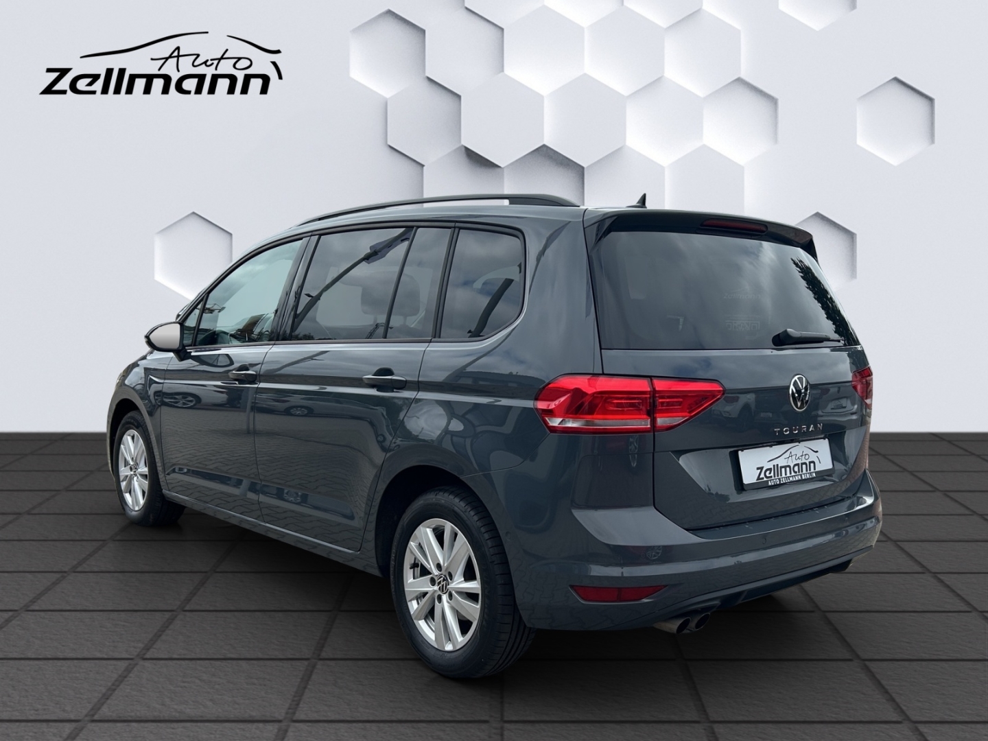 Touran Comfortline 2.0TDI DSG AHZV LED ACC Rückfahrkamera TrailerAssist Sitzheizung