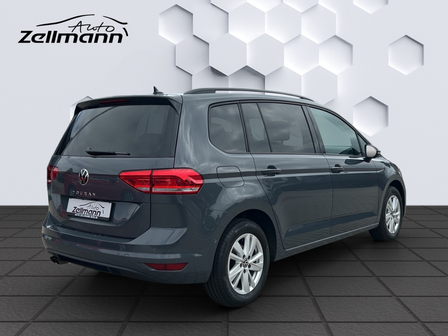 Touran Comfortline 2.0TDI DSG AHZV LED ACC Rückfahrkamera TrailerAssist Sitzheizung