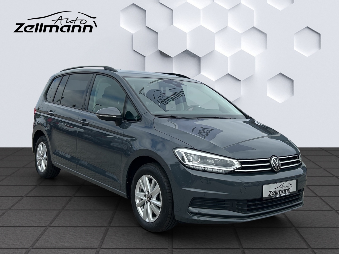 Touran Comfortline 2.0TDI DSG AHZV LED ACC Rückfahrkamera TrailerAssist Sitzheizung
