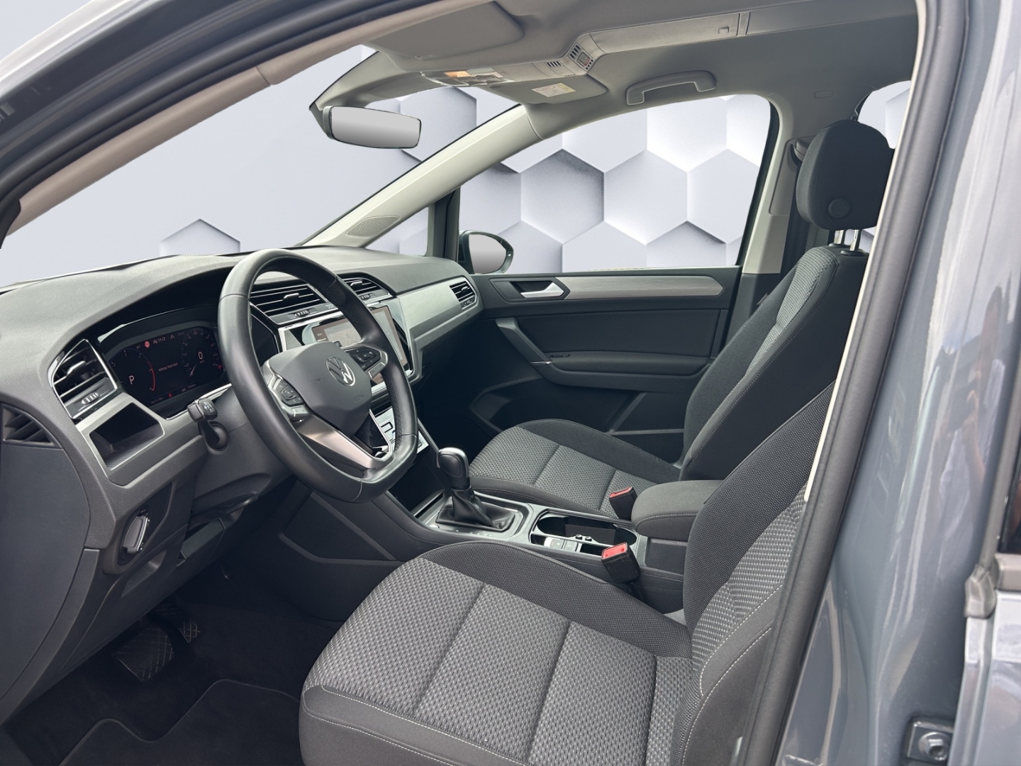 Touran Comfortline 2.0TDI DSG AHZV LED ACC Rückfahrkamera TrailerAssist Sitzheizung