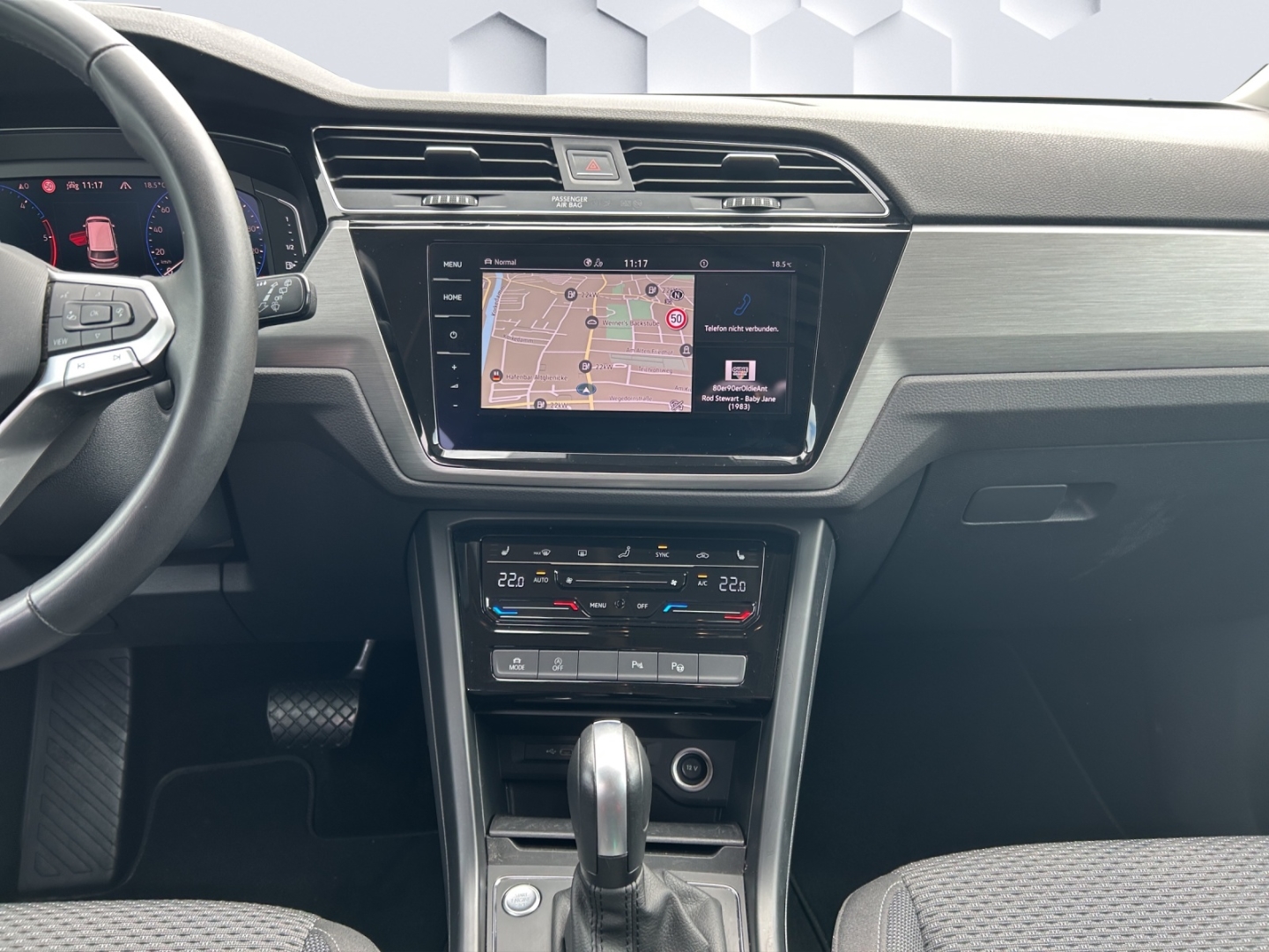 Touran Comfortline 2.0TDI DSG AHZV LED ACC Rückfahrkamera TrailerAssist Sitzheizung