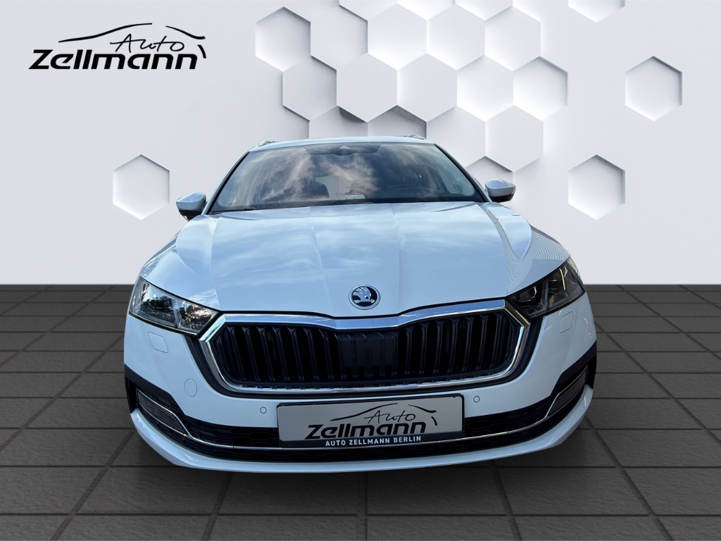 Octavia Style 1.4 TSI 110kW DSG MatrixLED PanoDach HuD ACC Rückfahrkamera Sitzheizung