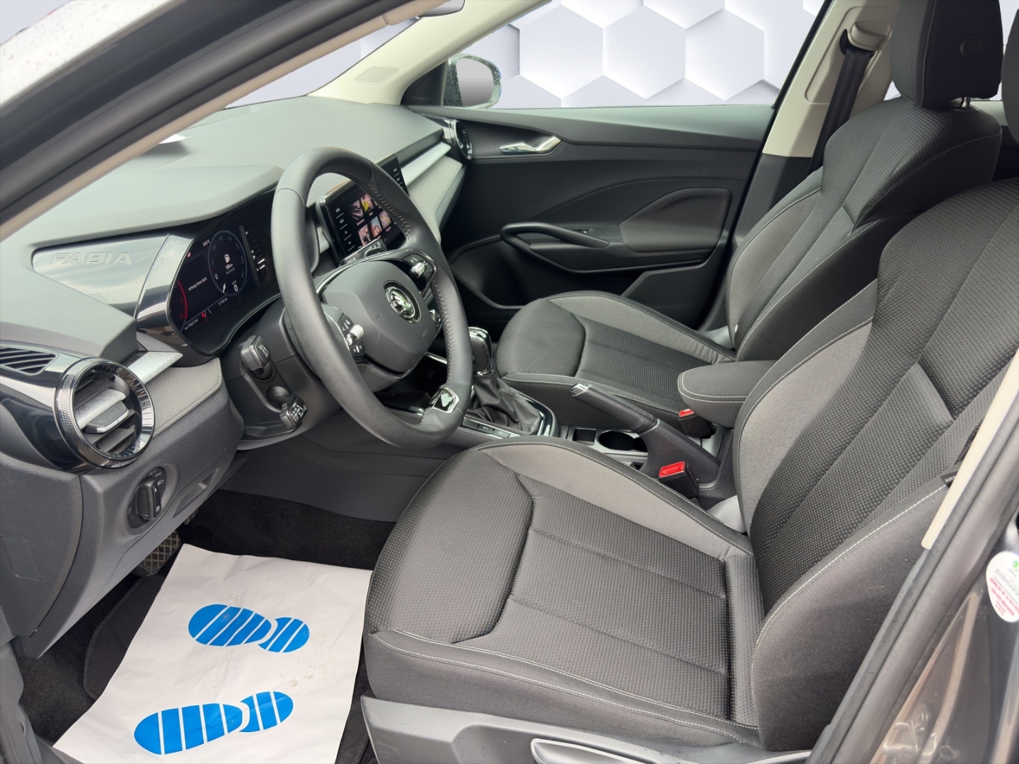 Fabia Tour 1.5TSI 110kW DSG AHZV GJR PDC ACC Sitzheizung