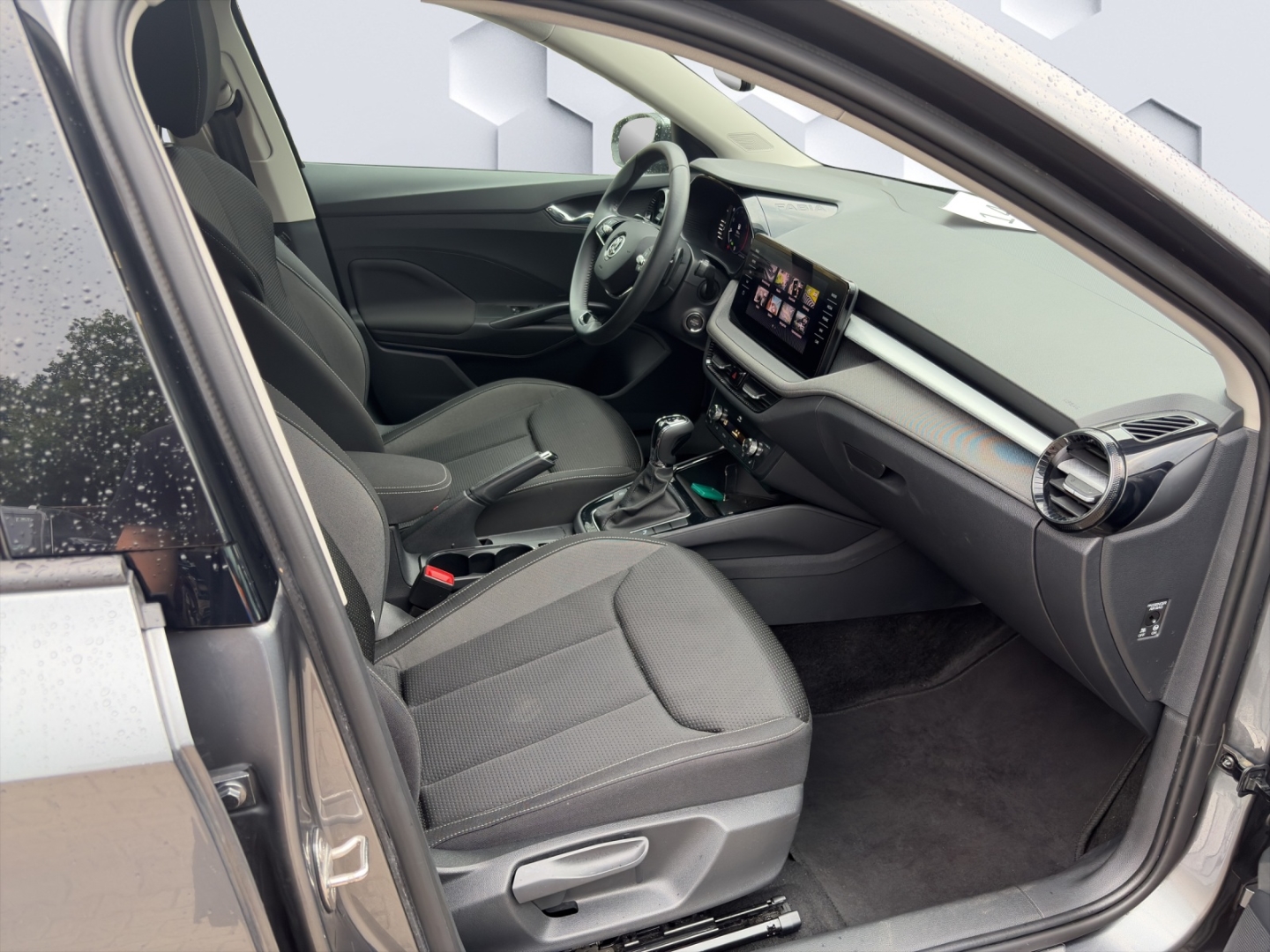 Fabia Tour 1.5TSI 110kW DSG AHZV GJR PDC ACC Sitzheizung