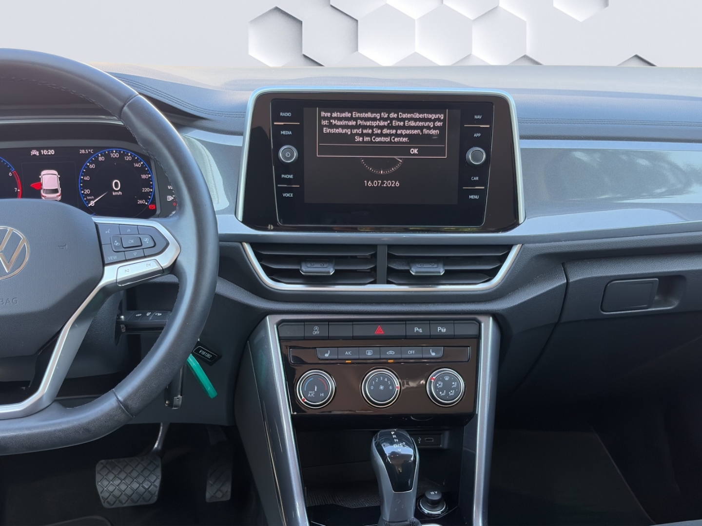 T-Roc Style 1.5TSI 110kW DSG LED GJR ACC Sitzheizung