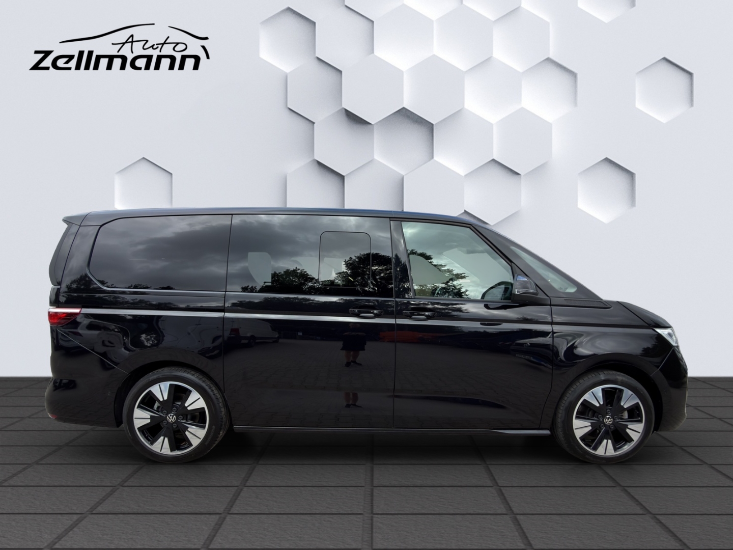 T7 Multivan Lang 2.0 TDI 110kW AHZV MatrixLED ACC DCC ParkAssist 360°Kamera Standheizung 7-Sitzer