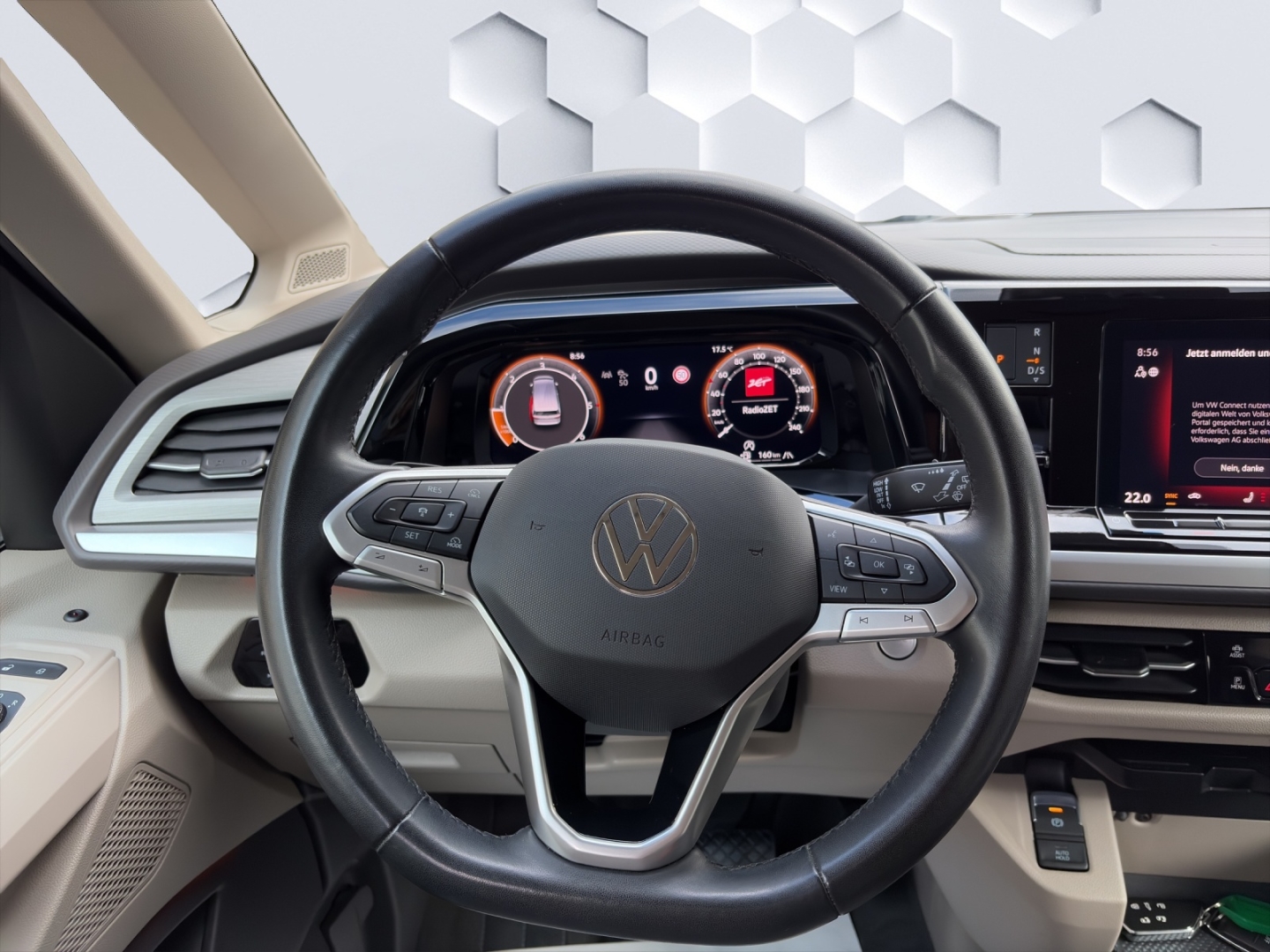 T7 Multivan Lang 2.0 TDI 110kW AHZV MatrixLED ACC DCC ParkAssist 360°Kamera Standheizung 7-Sitzer