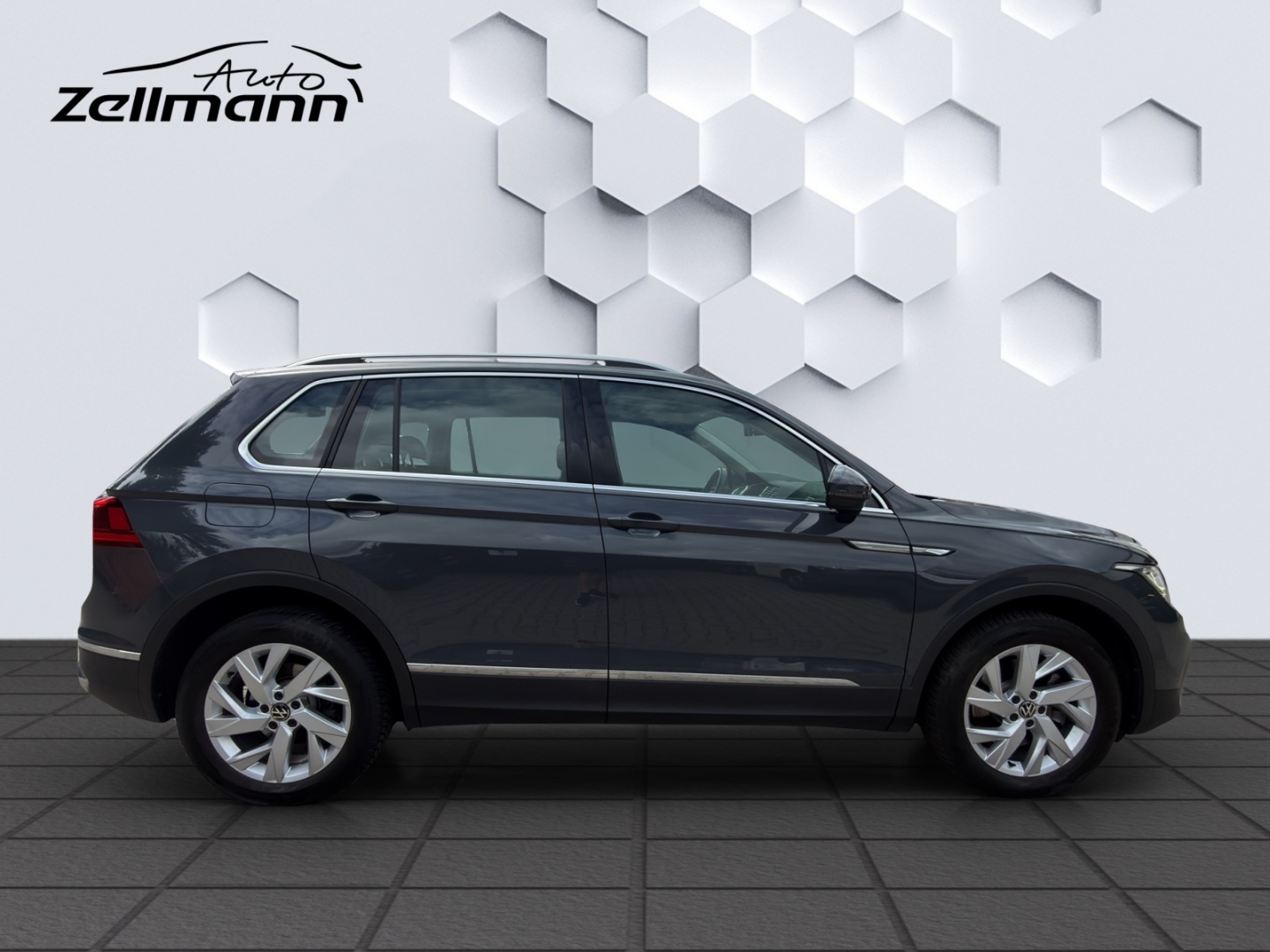 Tiguan Elegance 2.0TSI 4M DSG AHZV MatrixLED PDC ACC Sitzheizung