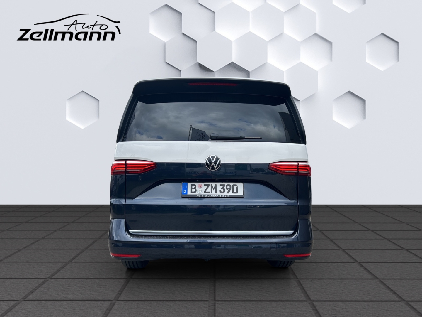 T7 Multivan Life LÜ 2.0TDI 110kW DSG AHK-klappbar Navi Digitales Cockpit LED Blendfreies Fernl.