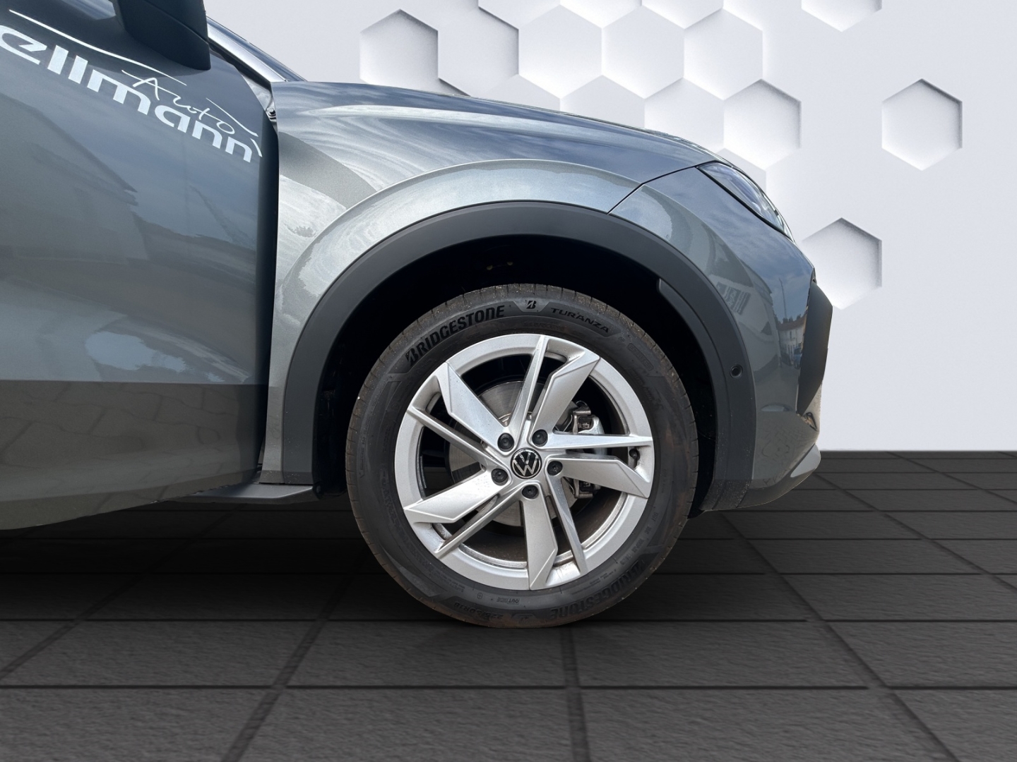 T-Roc Style 1.5l eTSI DSG W+S Reifen Navi Panorama