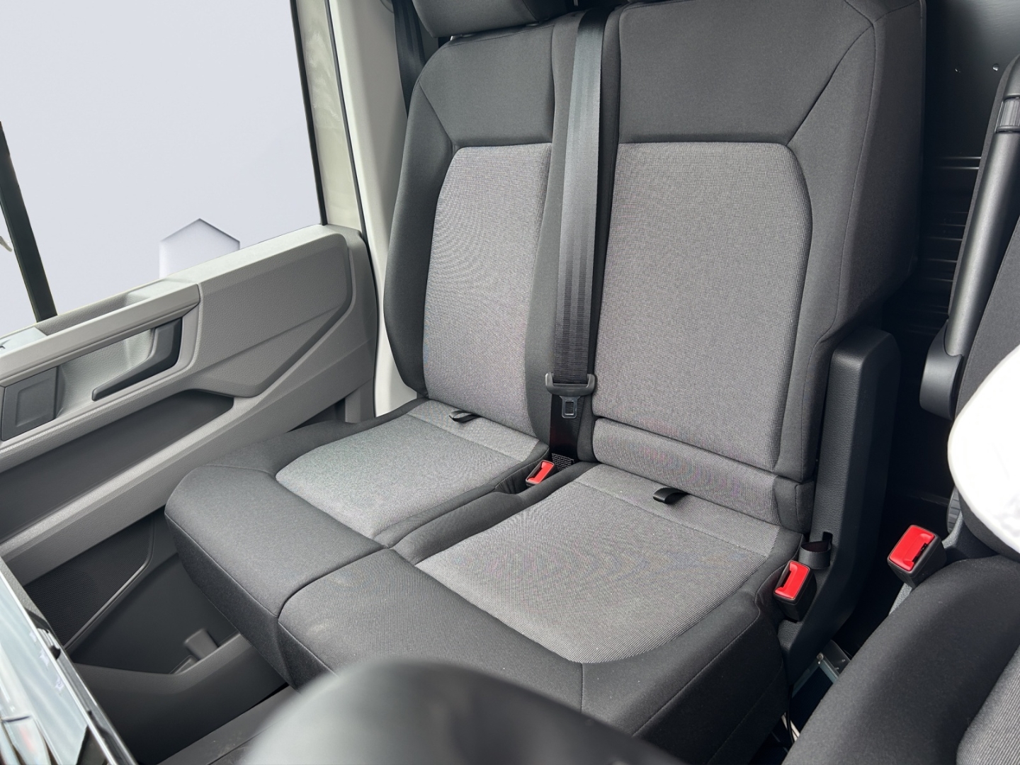 Crafter 35 Kasten 2,0l TDI 8-Gang-Autom. StandHZG SHZ Keyless Verkehrszeichenerk.