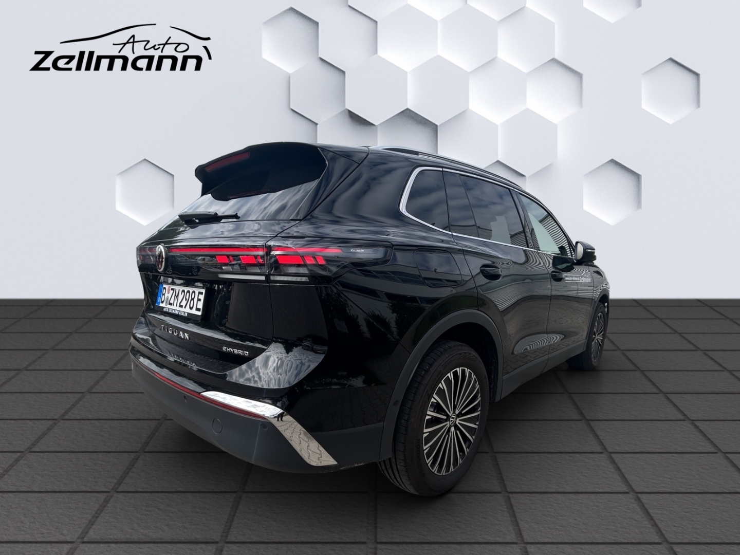 Tiguan 1.5 TSI 150 kW Elegance EL 1.5l eHybrid DSG AhK W+S Reifen IQ.Drive