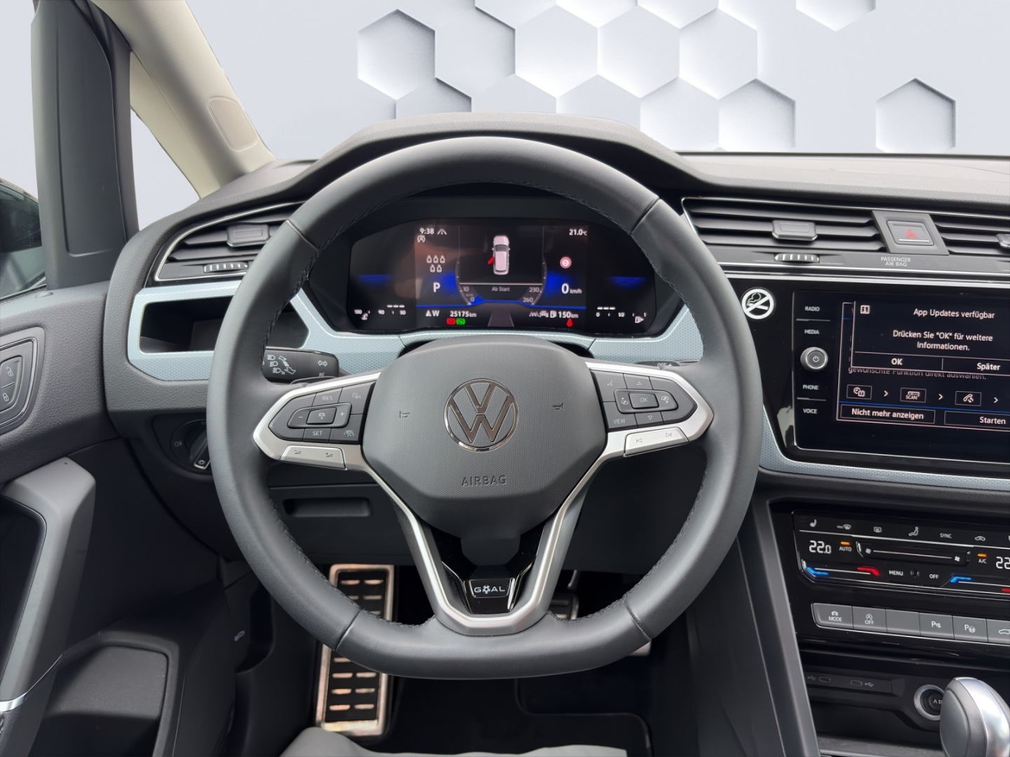 Touran Comfortline BMT Start-Stopp GOAL 1.5TSI 110 kW DSG AHZV LED GJR ACC ParkAssist Sitzheizung
