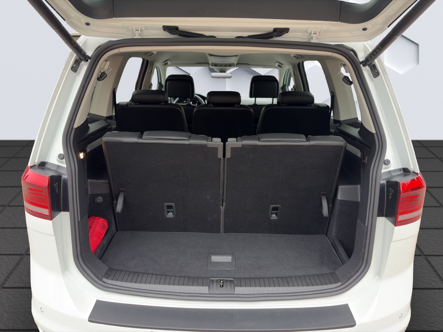 Touran Comfortline BMT Start-Stopp GOAL 1.5TSI 110 kW DSG AHZV LED GJR ACC ParkAssist Sitzheizung