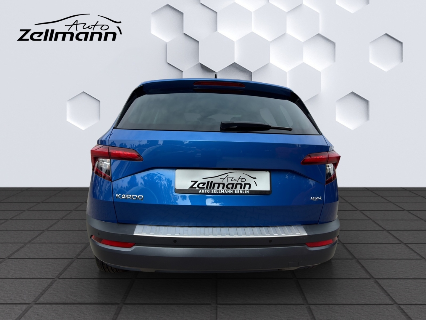 Karoq Style 2.0TDI 110kW DSG 4x4 AHZV LED ACC Rückfahrkamera ParkAssist