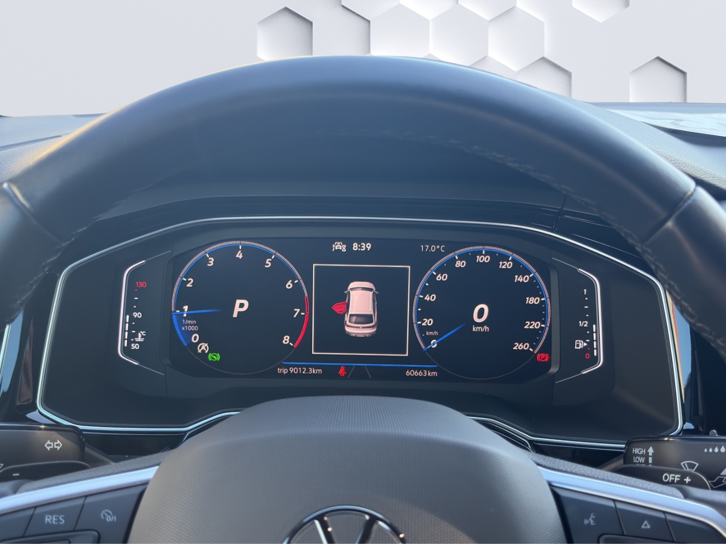 Taigo R-Line 1.0TSI 81kW DSG MatrixLED GJR ACC Rückfahrkamera ParkAssist