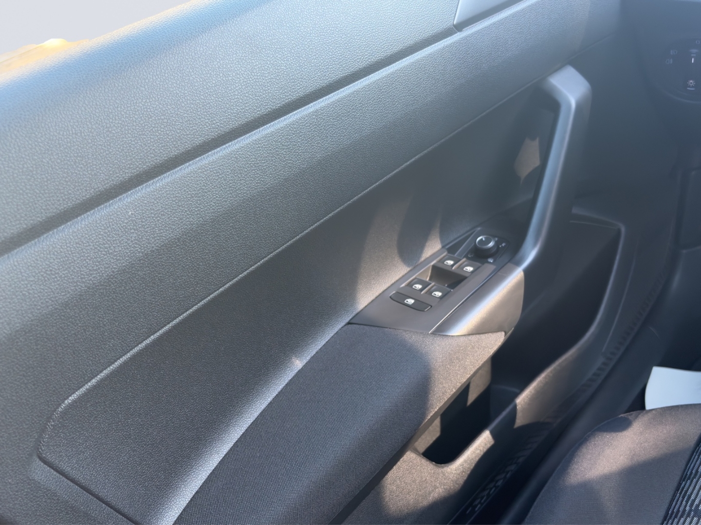 Taigo R-Line 1.0TSI 81kW DSG MatrixLED GJR ACC Rückfahrkamera ParkAssist