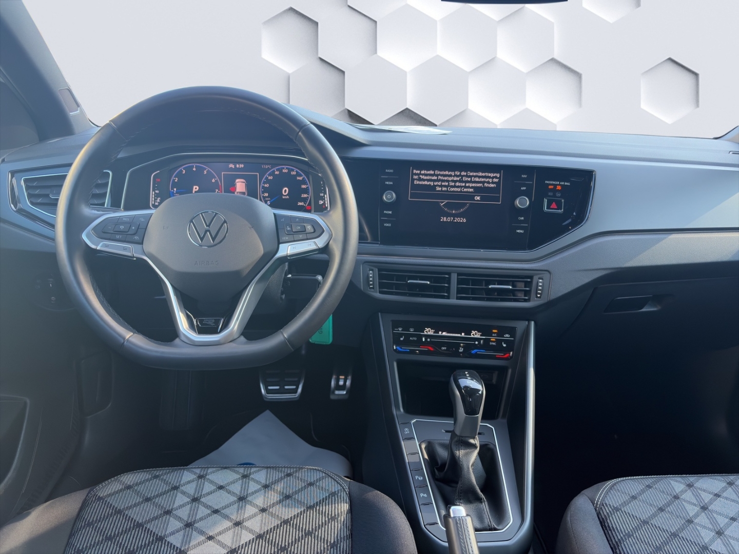 Taigo R-Line 1.0TSI 81kW DSG MatrixLED GJR ACC Rückfahrkamera ParkAssist