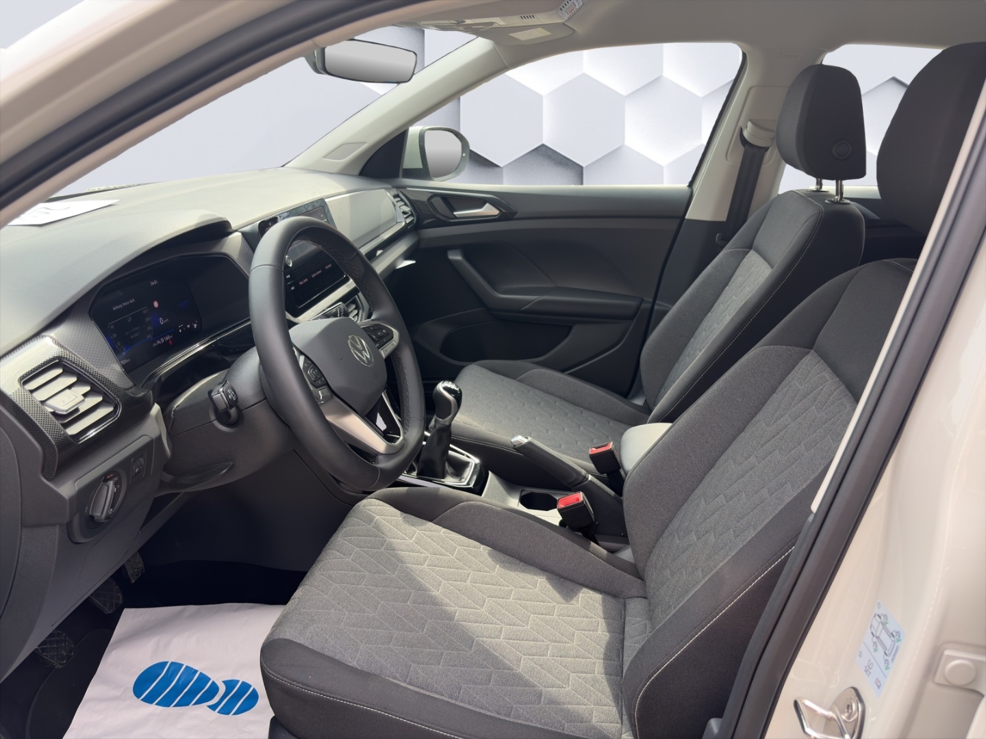 T-Cross 1.0TSI 70 kW Life AHZV LED ACC Rückfahrkamera Sitzheizung Navi