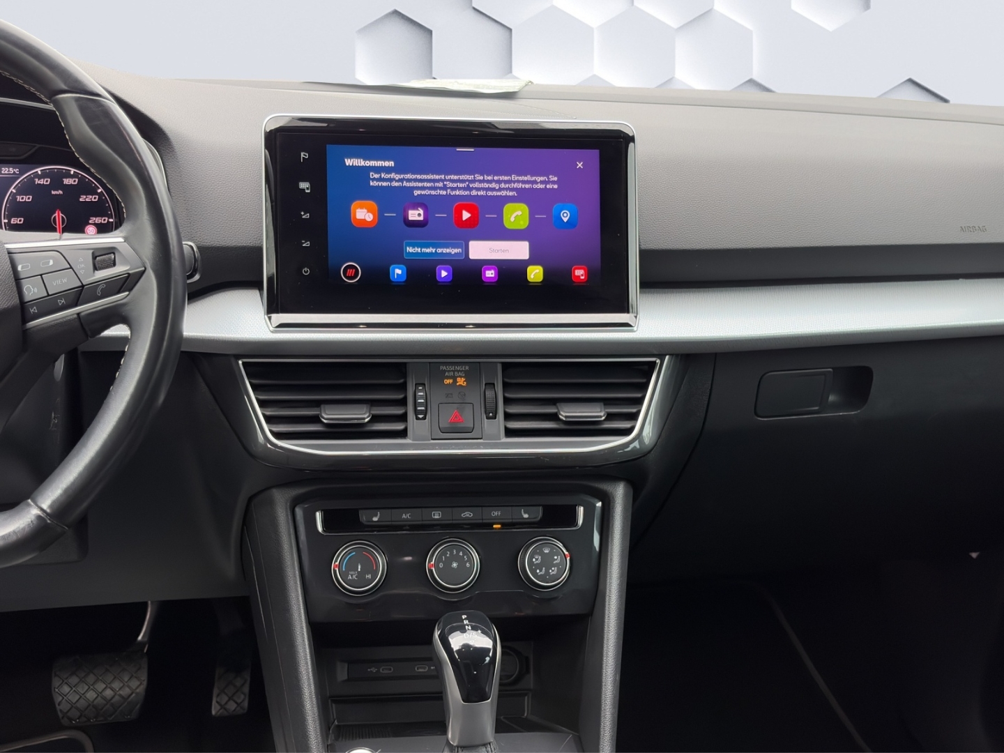Tarraco Style 1.5TSI 110kW DSG AHZV LED GJR ACC Rückfahrkamera ParkLenkAssist Sitzheizung
