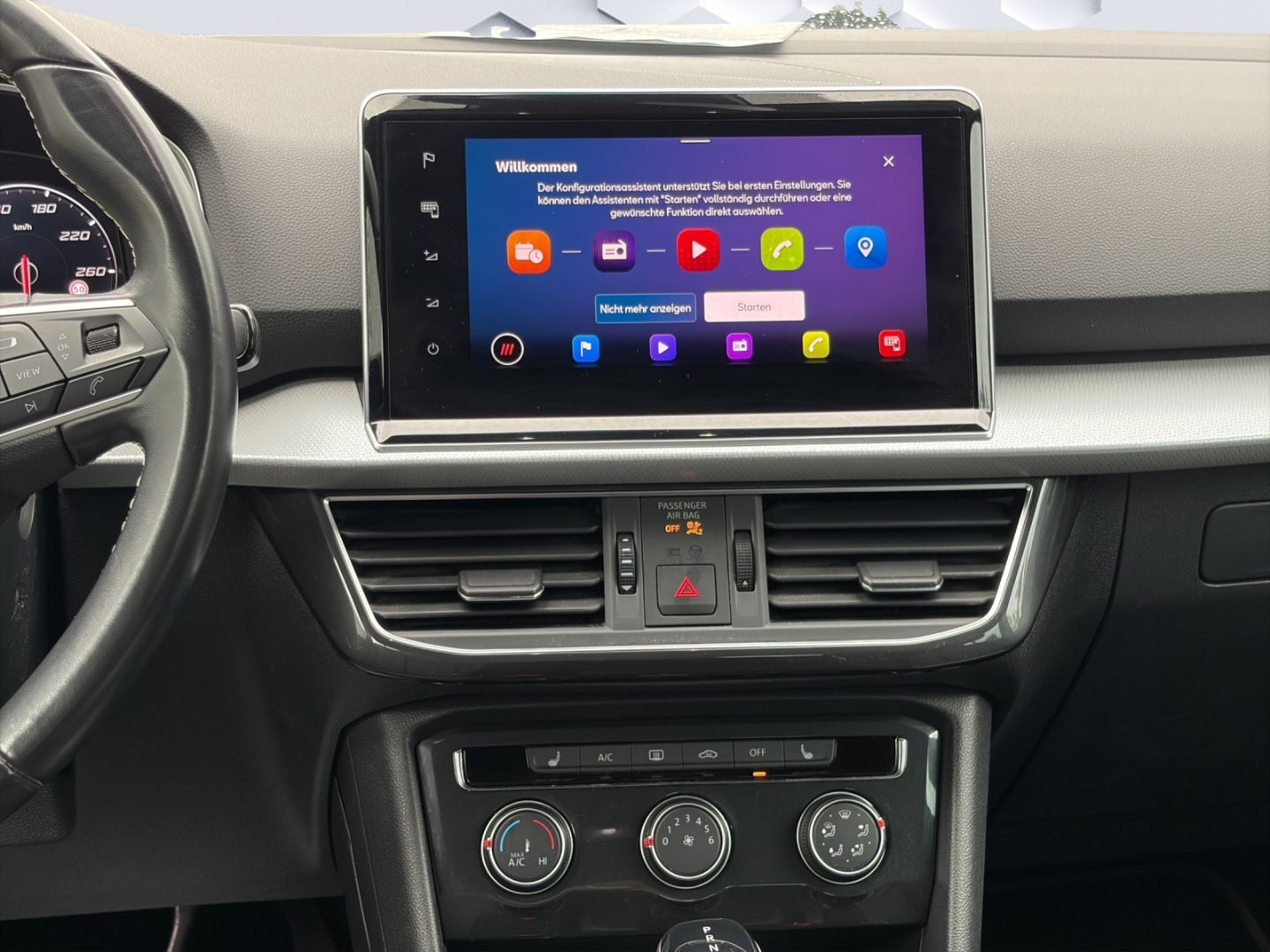 Tarraco Style 1.5TSI 110kW DSG AHZV LED GJR ACC Rückfahrkamera ParkLenkAssist Sitzheizung