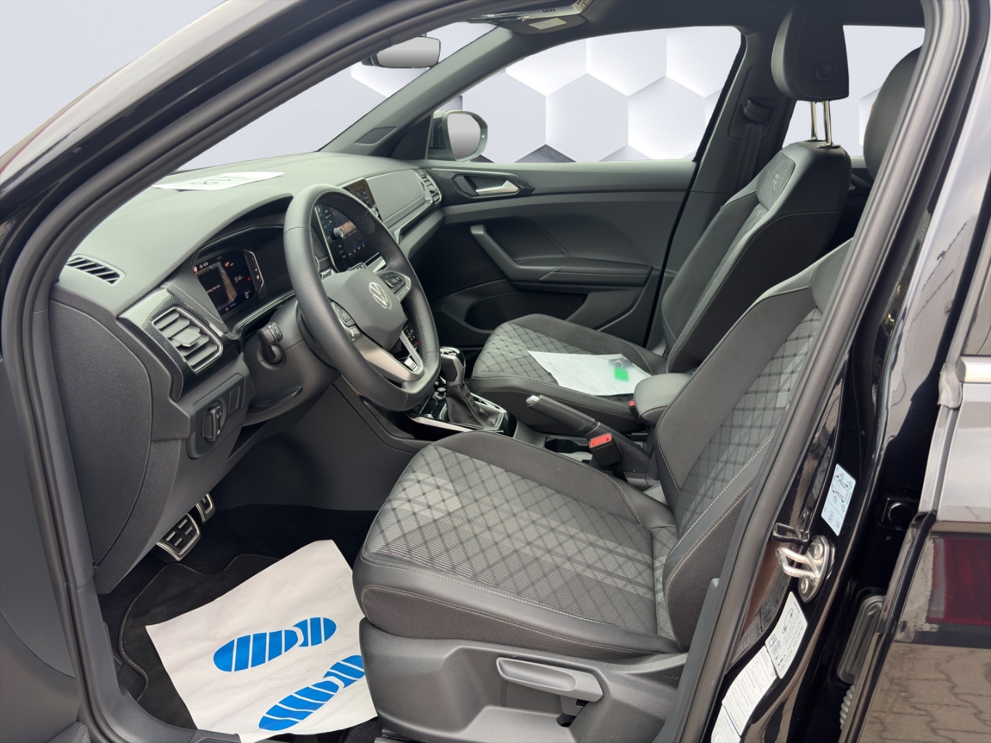 T-Cross R-Line 1.5 TSI 110kW MatrixLED ACC Rückfahrkamera ParkAssist Sitzheizung