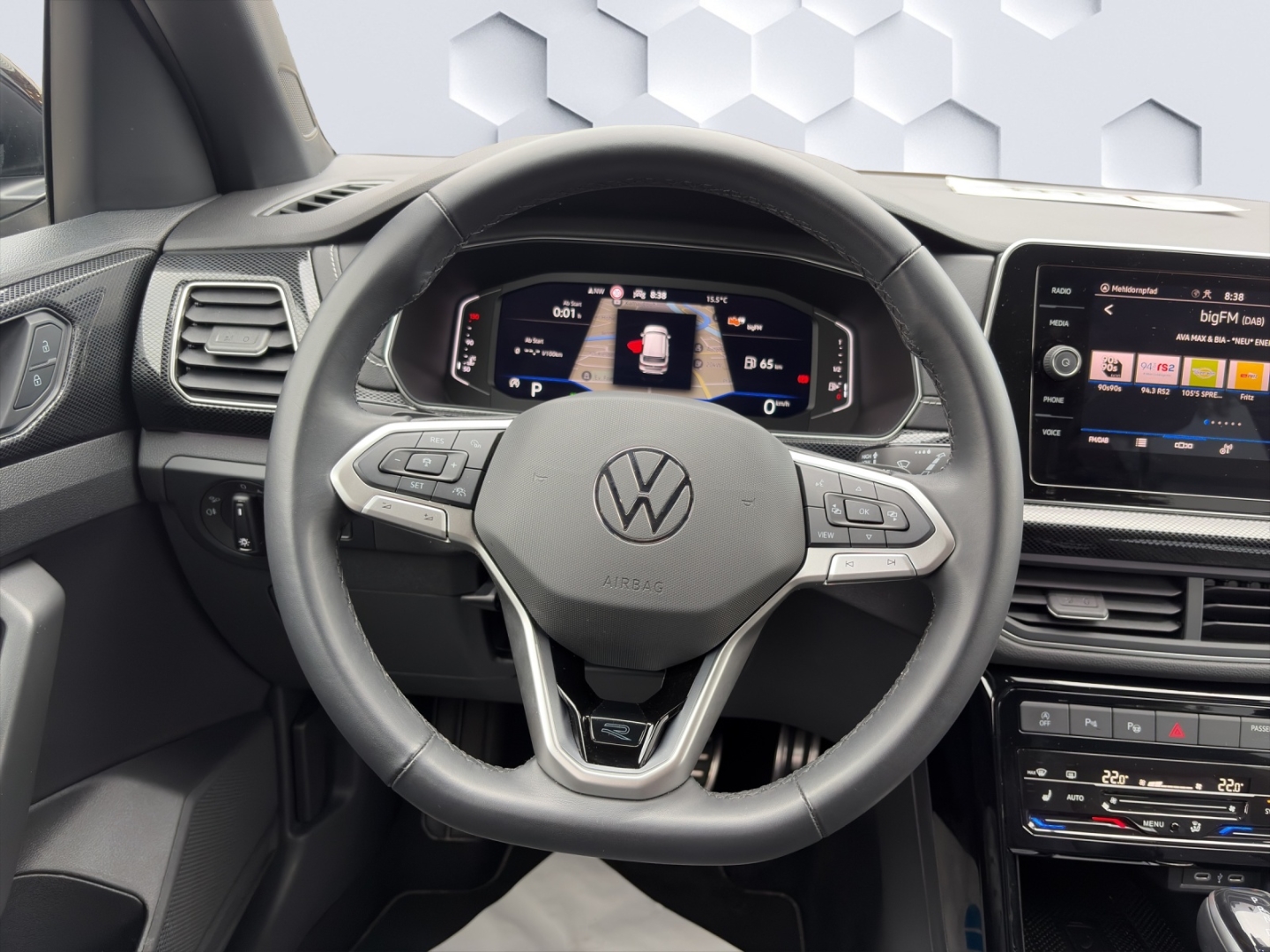 T-Cross R-Line 1.5 TSI 110kW MatrixLED ACC Rückfahrkamera ParkAssist Sitzheizung