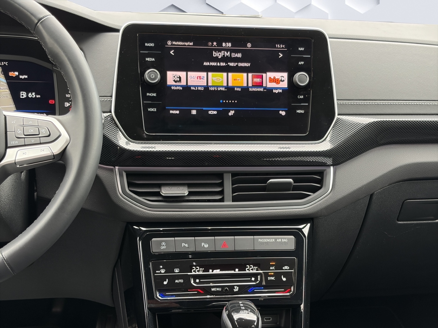 T-Cross R-Line 1.5 TSI 110kW MatrixLED ACC Rückfahrkamera ParkAssist Sitzheizung